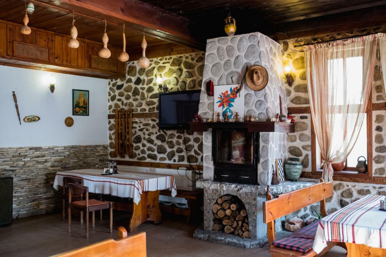 Комплекс Стария Чинар Melnik (Blagoevgrad) Buitenkant foto